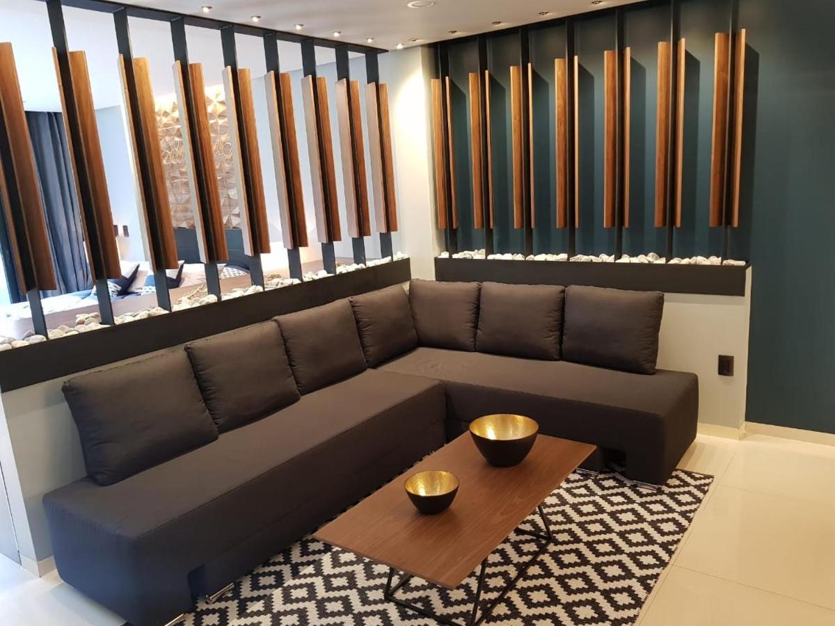 Business Suites Kepler Mexico City Exteriör bild